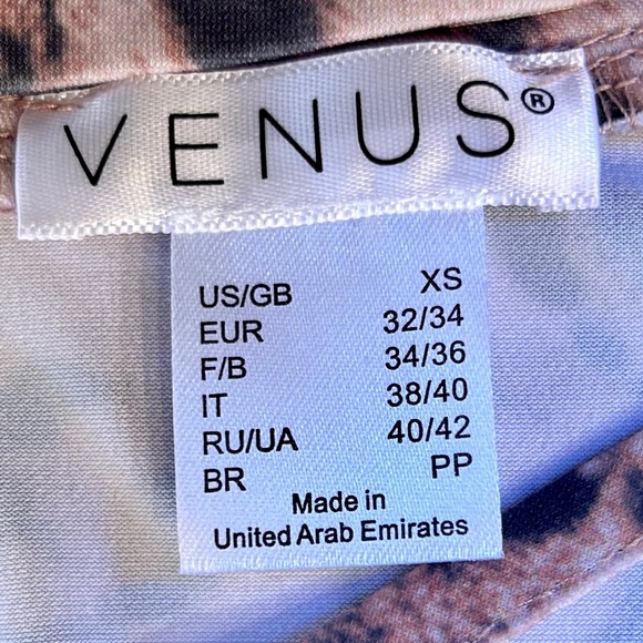 Venus Sexy Long Leopard Romper with Mock Neck and Strappy Detail, NWOT, XS - Picture 10 of 16